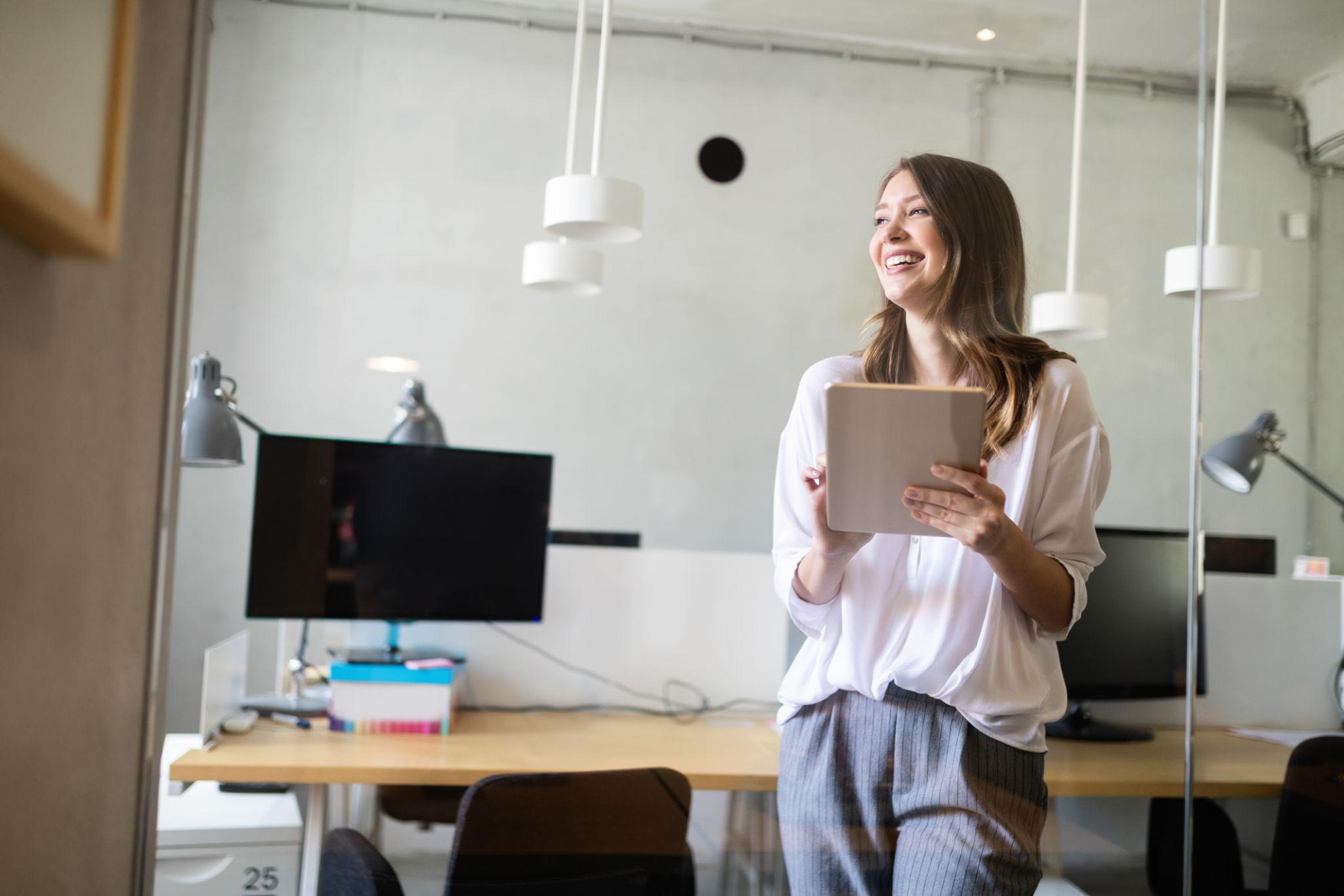business launch, entrepreneur blueprint, business startup guide, launch strategy, startup planning, business branding, business website, marketing strategy, operational systems, business growth, legal business setup, startup marketing, launch preparation, business planning, entrepreneur success