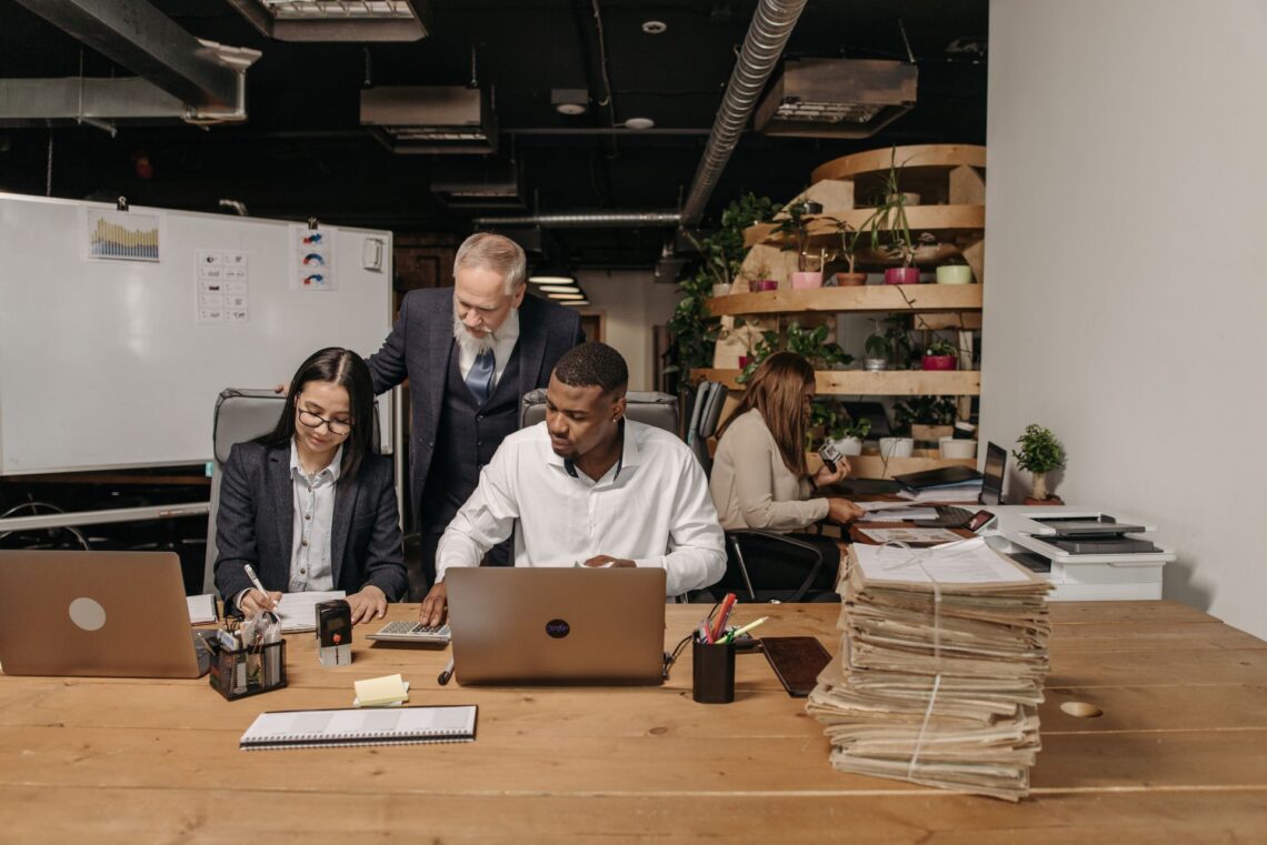 ChatGPT, AI for business, business growth, artificial intelligence, AI marketing, content creation, customer service automation, business productivity, digital marketing, SEO strategies, sales automation, business planning, AI tools, small business growth, generative AI